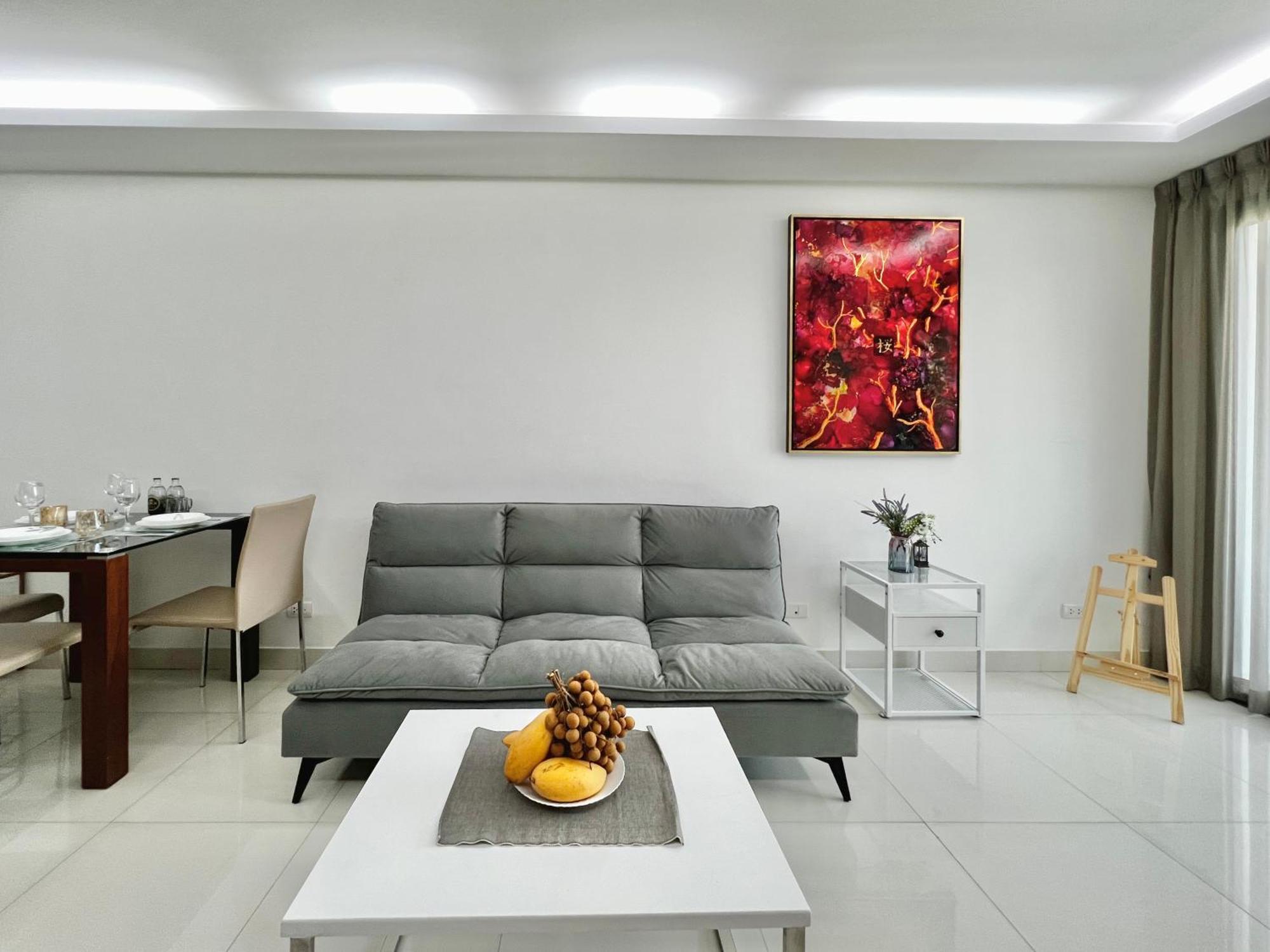 Club Royal Wongamat 1 Bedroom On The First Line Of The Sea Apartemen Pattaya